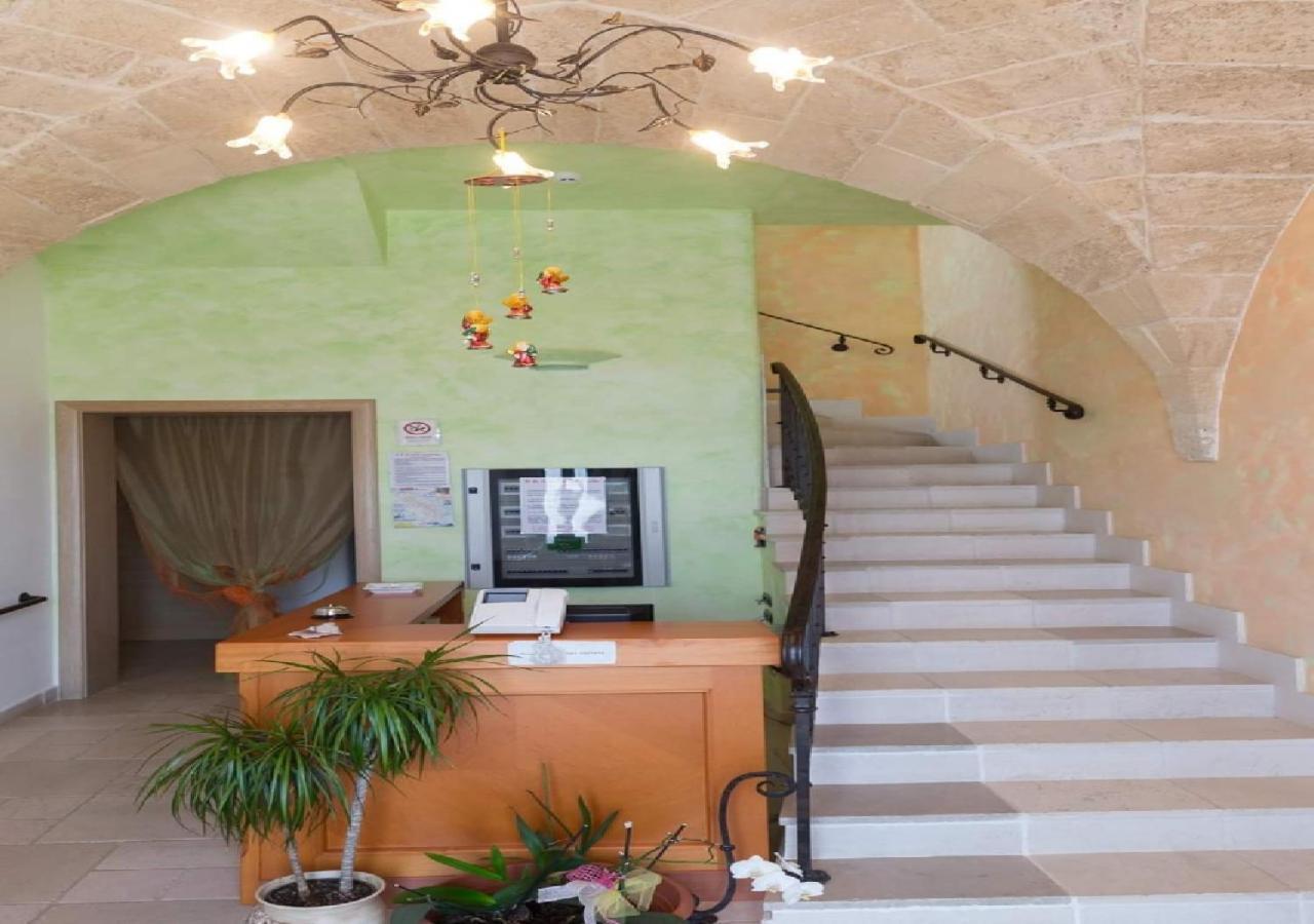 Villa Arneide Bed And Breakfast Torre Lapillo Buitenkant foto