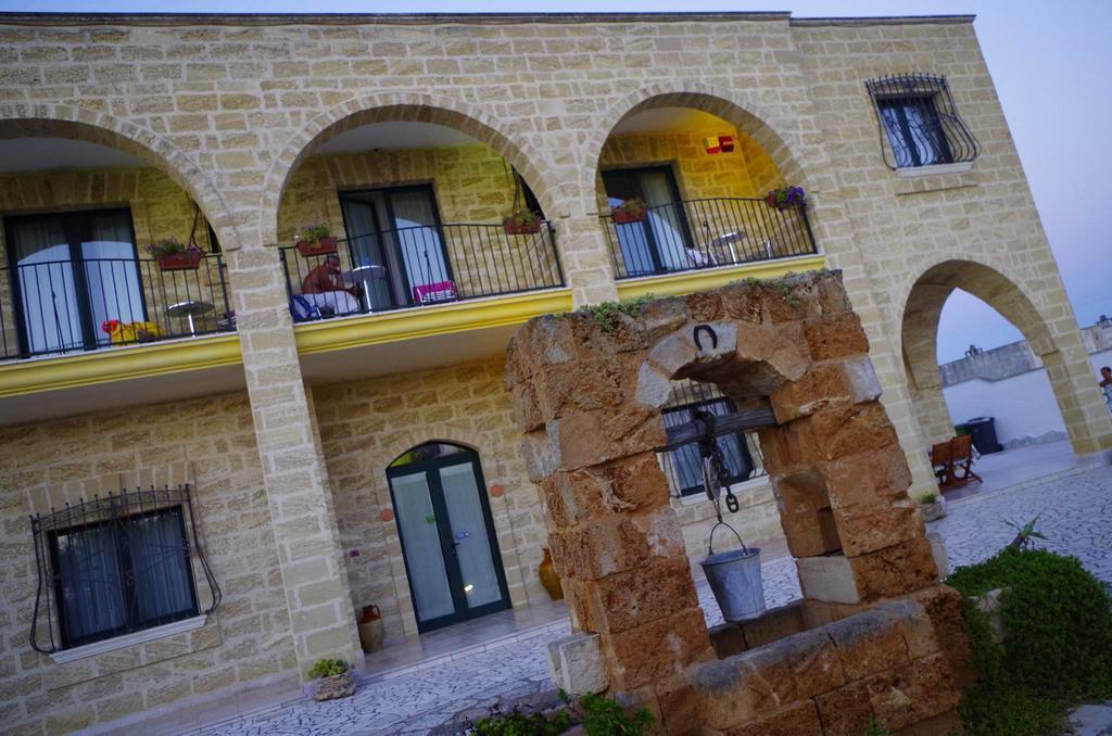 Villa Arneide Bed And Breakfast Torre Lapillo Buitenkant foto