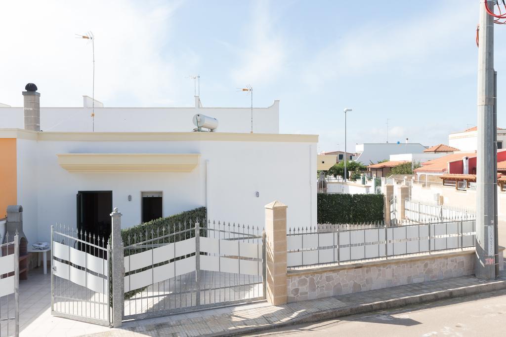Villa Arneide Bed And Breakfast Torre Lapillo Buitenkant foto